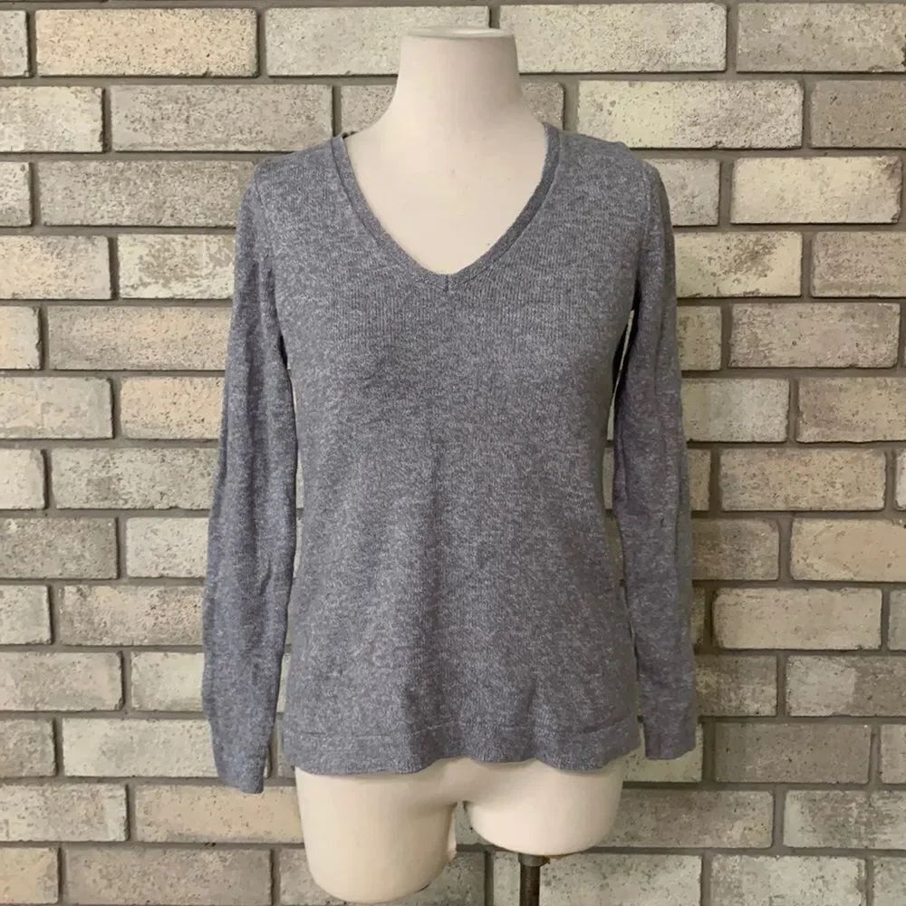 3for$20 sweater xs
